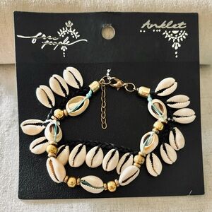 NWT FREE PEOPLE Cowic Shell Anklet